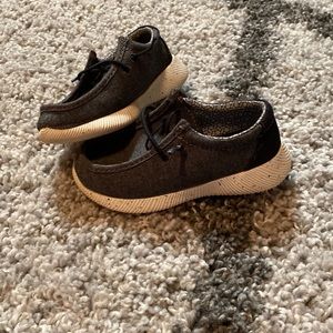 Hey Dude look alike shoes!